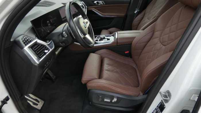 BMW X5 xDrive 40i M Sport na operativní leasing