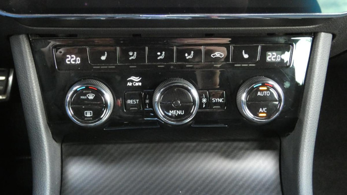 Škoda Octavia Combi 2,0 TDI Ambition na operativní leasing