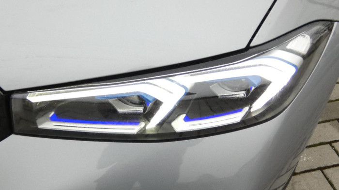 BMW Řada 3 330d xDrive M Sport na operativní leasing