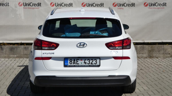 Hyundai i30 Kombi 1,0 T-GDI Komfort na operativní leasing