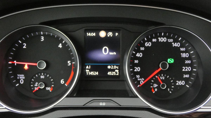 Volkswagen Passat Variant 2.0 TDI DSG 4 x 4 Ele na operativní leasing