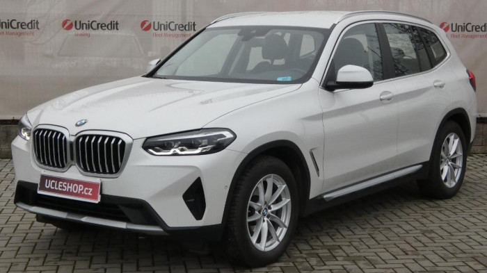 BMW X3 2.0 xDrive20i AT Advantage na operativní leasing
