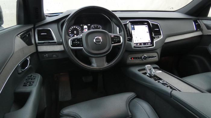 Volvo XC90 B5 AWD benzin Inscription Auto na operativní leasing