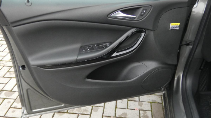 Opel Astra 1.5 CDTi 90kW Elegance ST S/S na operativní leasing