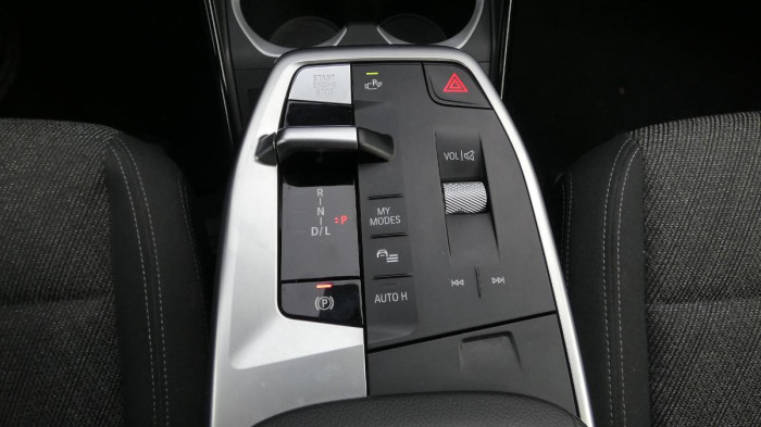 BMW X1 sDrive 18i Advantage na operativní leasing