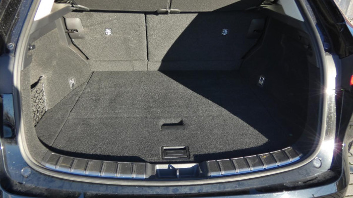 Lexus NX 350h 2.5 E-CVT Comfort Top na operativní leasing