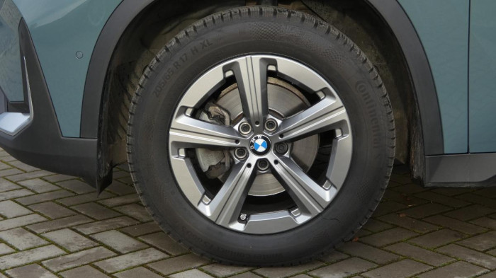 BMW X1 sDrive 18i Advantage na operativní leasing