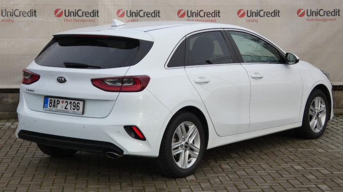 Kia Ceed 1.5 T-GDI 118kW Exclusive Auto na operativní leasing