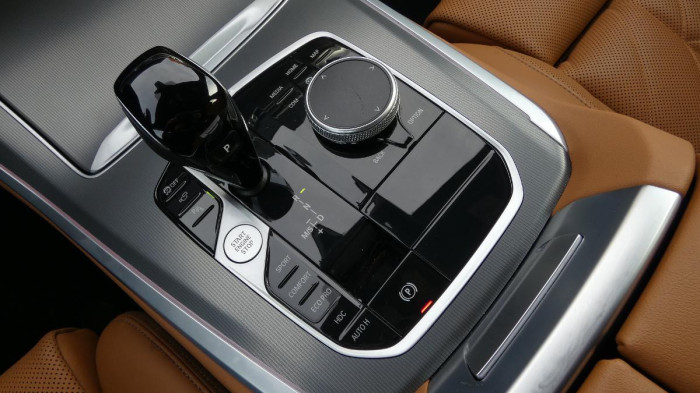 BMW X5 xDrive 40i M Sport na operativní leasing