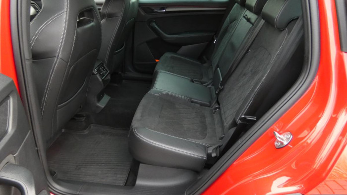 Škoda Kodiaq 2,0 TDI Sportline DSG na operativní leasing