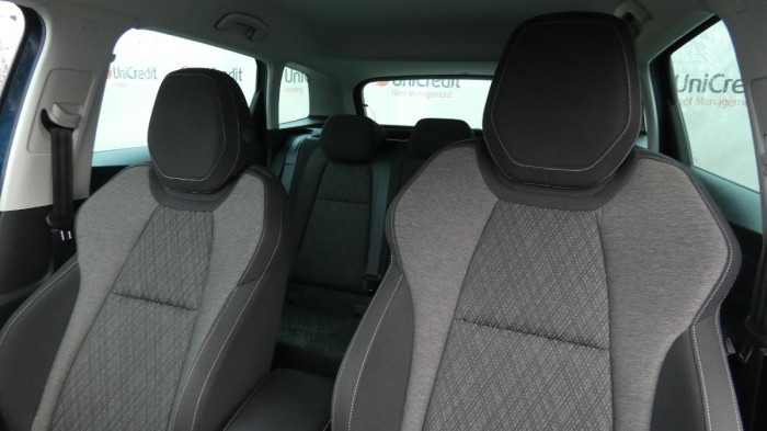 Škoda Karoq 1,5 TSI DSG Style na operativní leasing