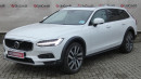 Volvo V90 B4 Drive-E AWD aut. Cross Coun na operativní leasing
