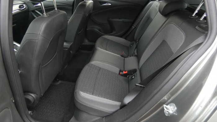 Opel Astra 1.5 CDTi 90kW Elegance ST S/S na operativní leasing