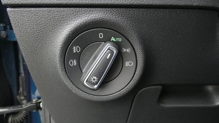 Škoda Karoq 1,5 TSI DSG Style na operativní leasing