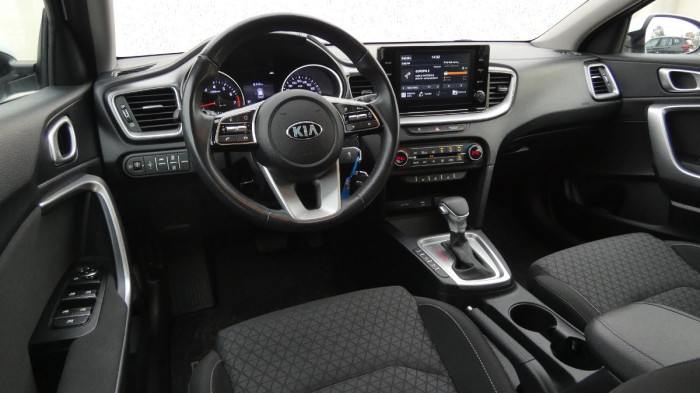 Kia Ceed 1.5 T-GDI 118kW Exclusive Auto na operativní leasing