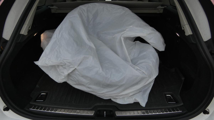 Volvo V90 B4 Drive-E AWD aut. Cross Coun na operativní leasing