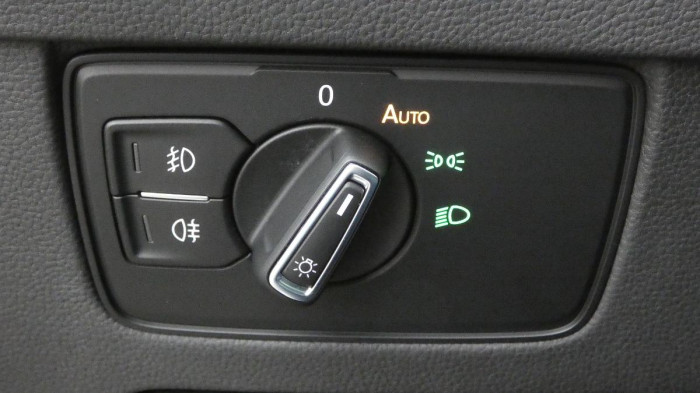 Volkswagen Passat Variant 2.0 TDI DSG 4 x 4 Ele na operativní leasing