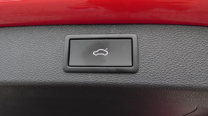 Škoda Kodiaq 2,0 TDI Sportline DSG na operativní leasing