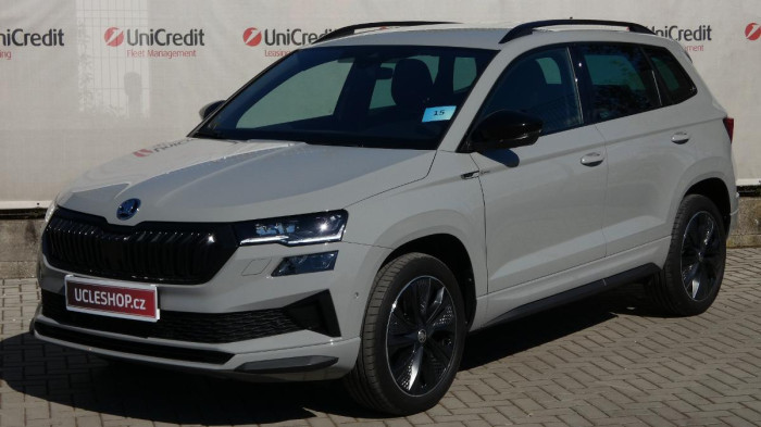 Škoda Karoq 1,5 TSI DSG Sportline na operativní leasing
