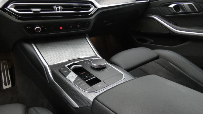 BMW Řada 3 330d xDrive M Sport na operativní leasing