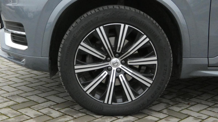 Volvo XC90 B5 AWD Drive-E Plus Bright na operativní leasing