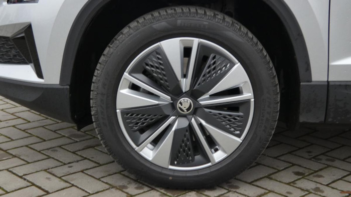 Škoda Karoq 1,5 TSI DSG Style na operativní leasing