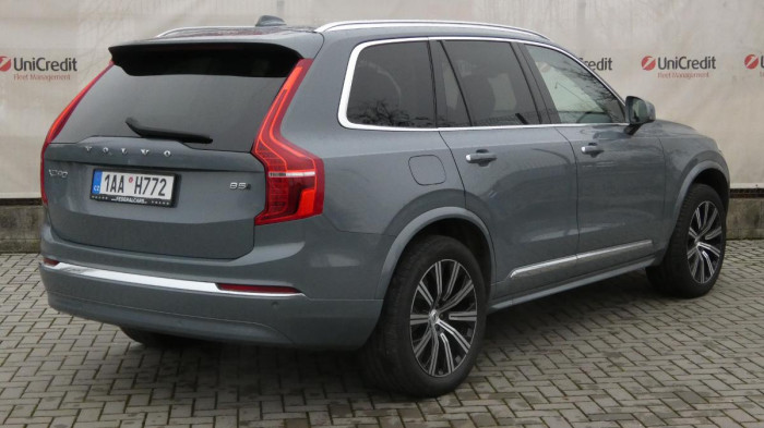 Volvo XC90 B5 AWD Drive-E Plus Bright na operativní leasing