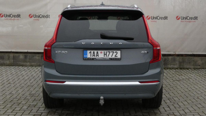 Volvo XC90 B5 AWD Drive-E Plus Bright na operativní leasing