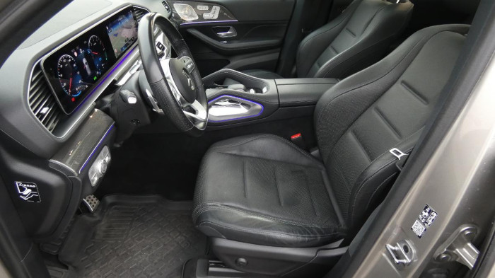 Volvo XC40 B3 PLUS DARK DCT na operativní leasing